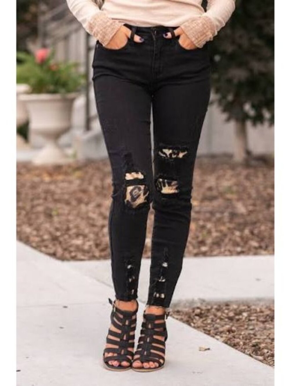 Judy Blue Mid Rise Distressed Leopard Patch Skinny Jeans Size 14W